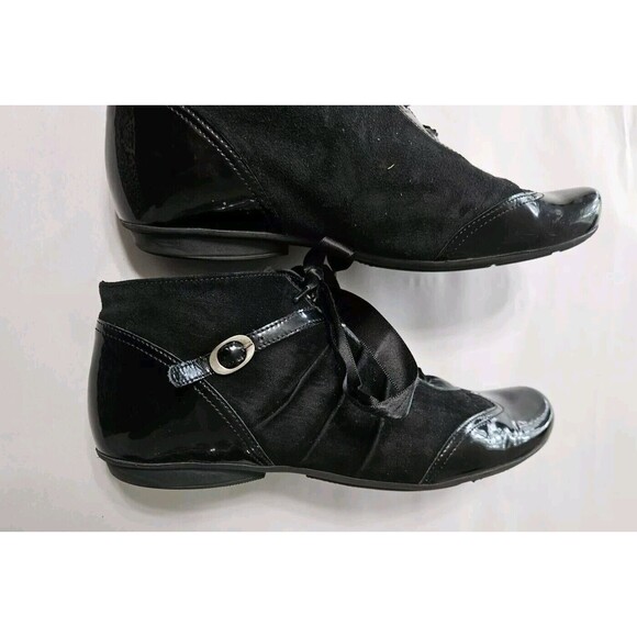 Peko Shoes - Peko Black Faux Leather Boots, Size 8